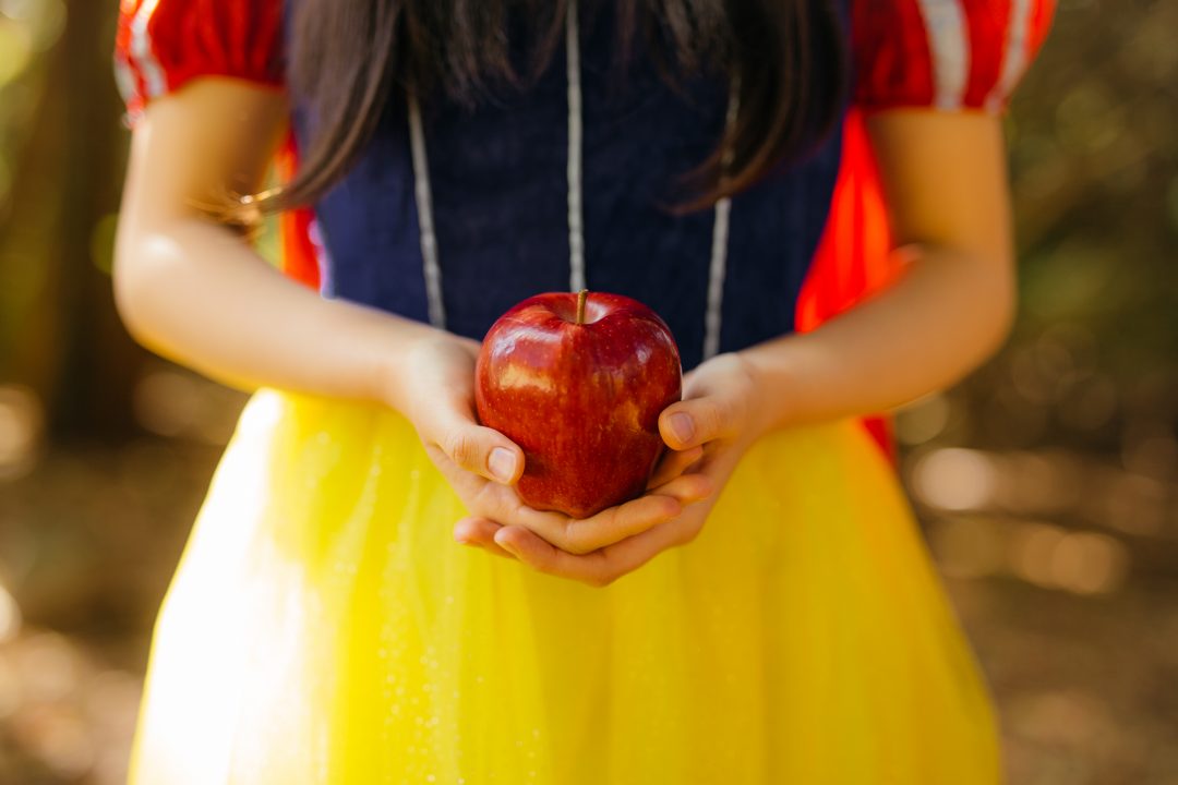 Snow White's Apple